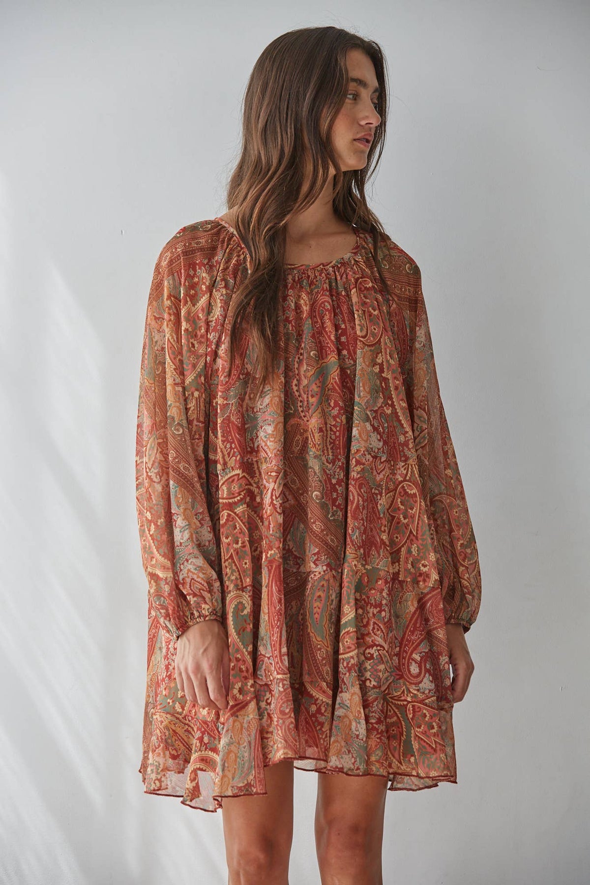 Woven Polyester Paisley Print Layered Mini