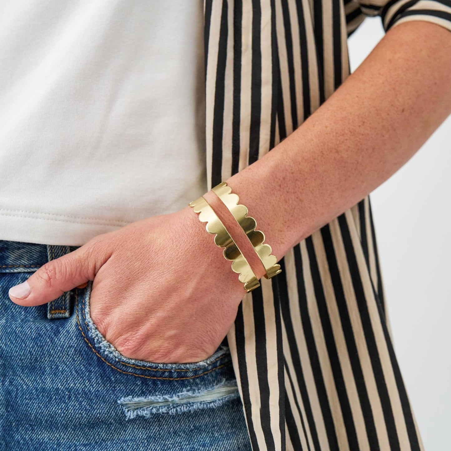 Remi Scalloped Edge Cuff Brass