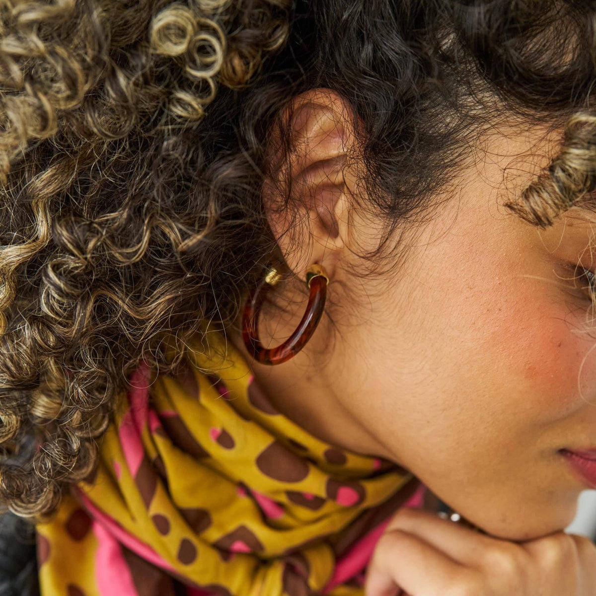 Winona Shiny Resin Hoop Earrings