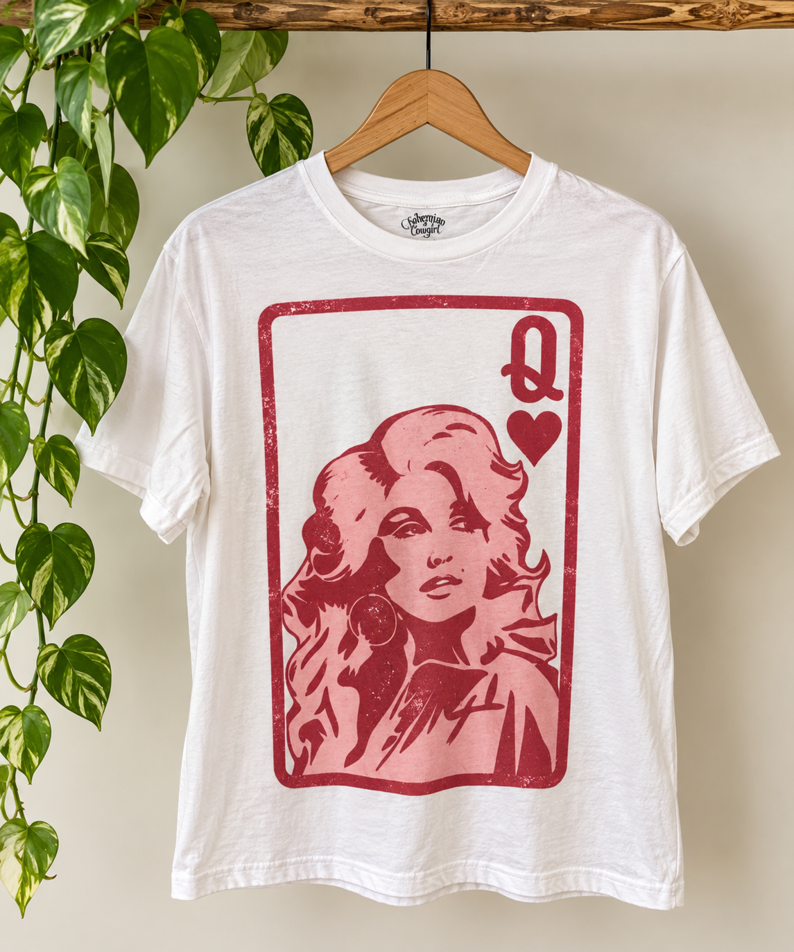 Queen of Hearts Dolly T-shirt White