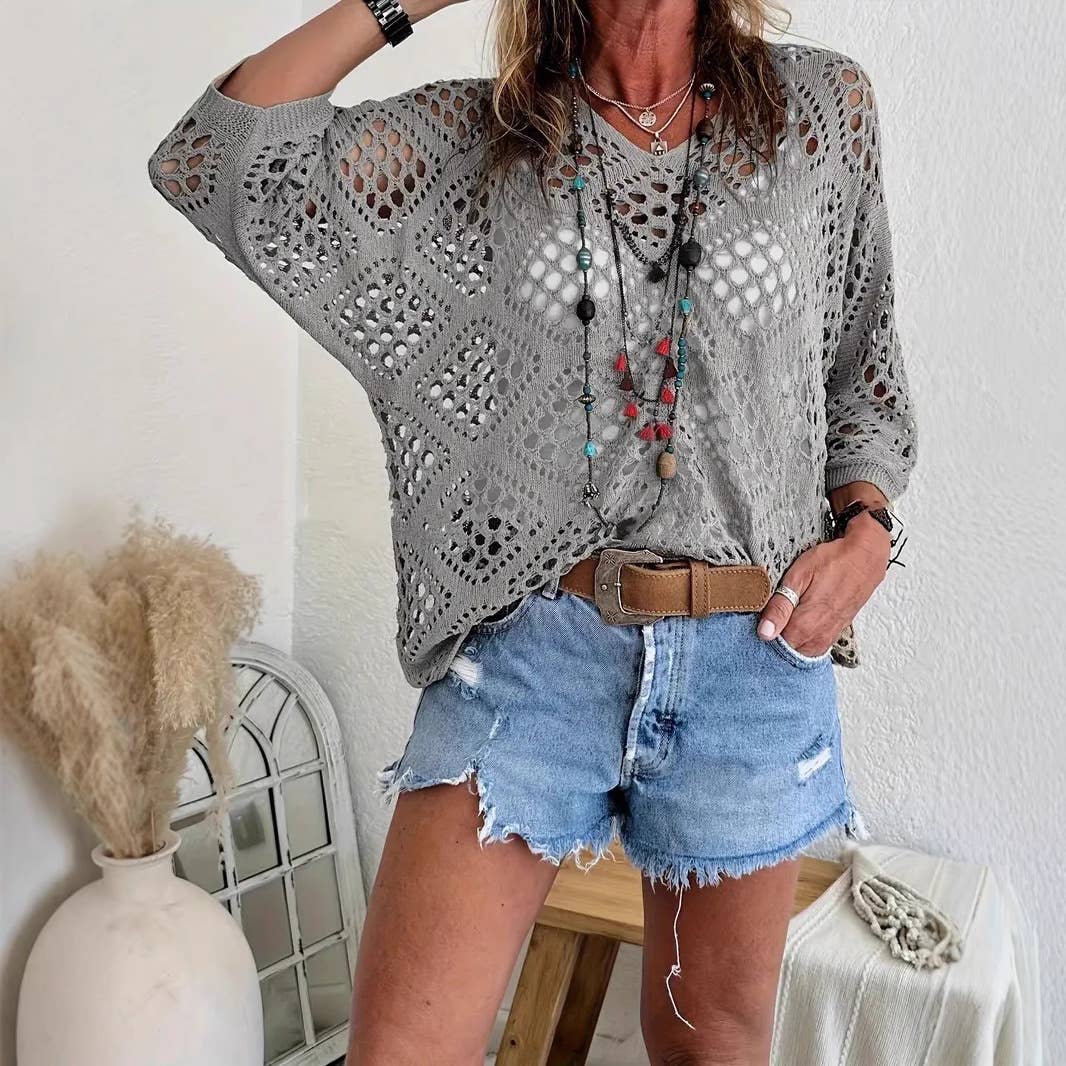Knit V-Neck Diamond Cut-Out Batsleeves Blouse