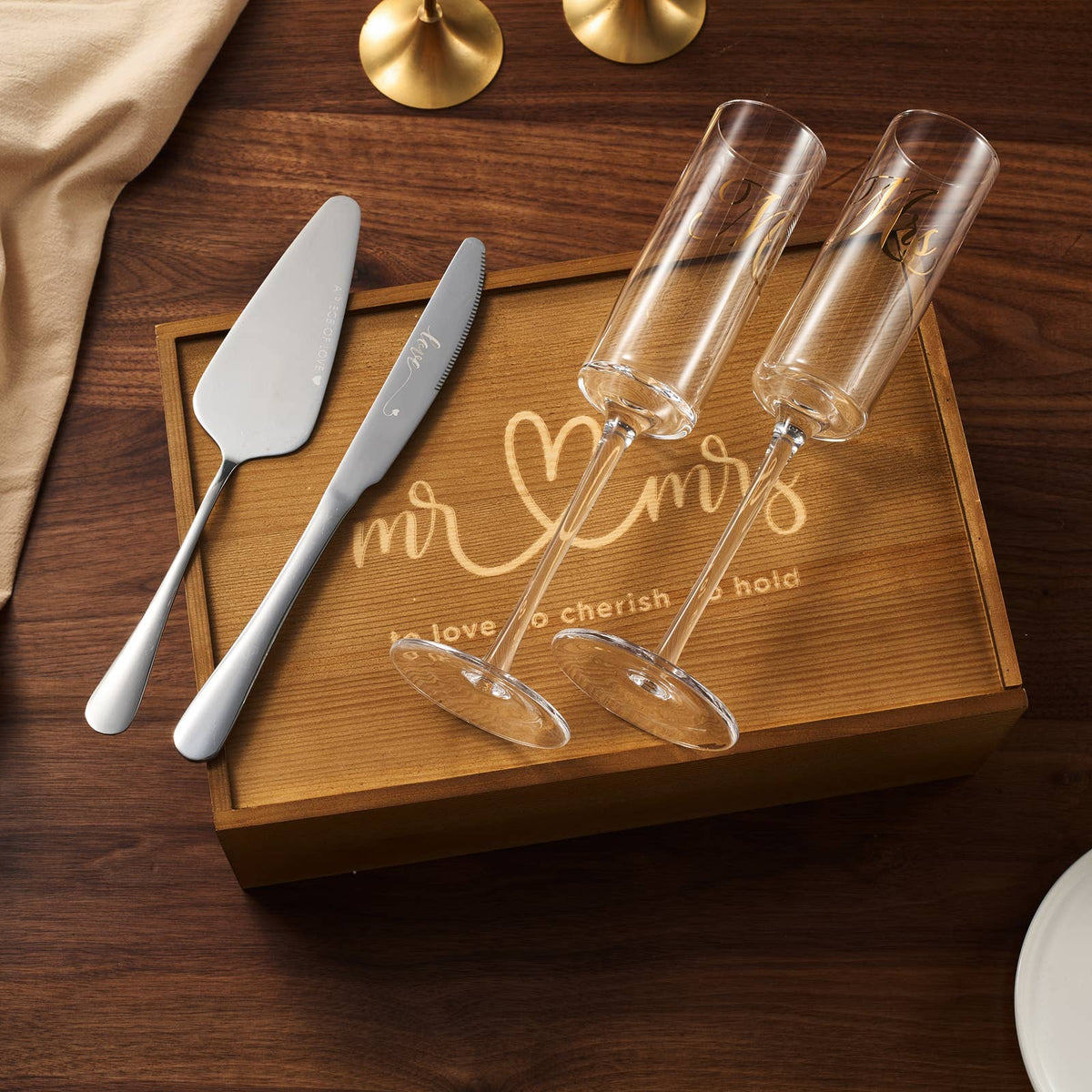 Mr & Mrs Champagne Flutes Gift Set - Silver