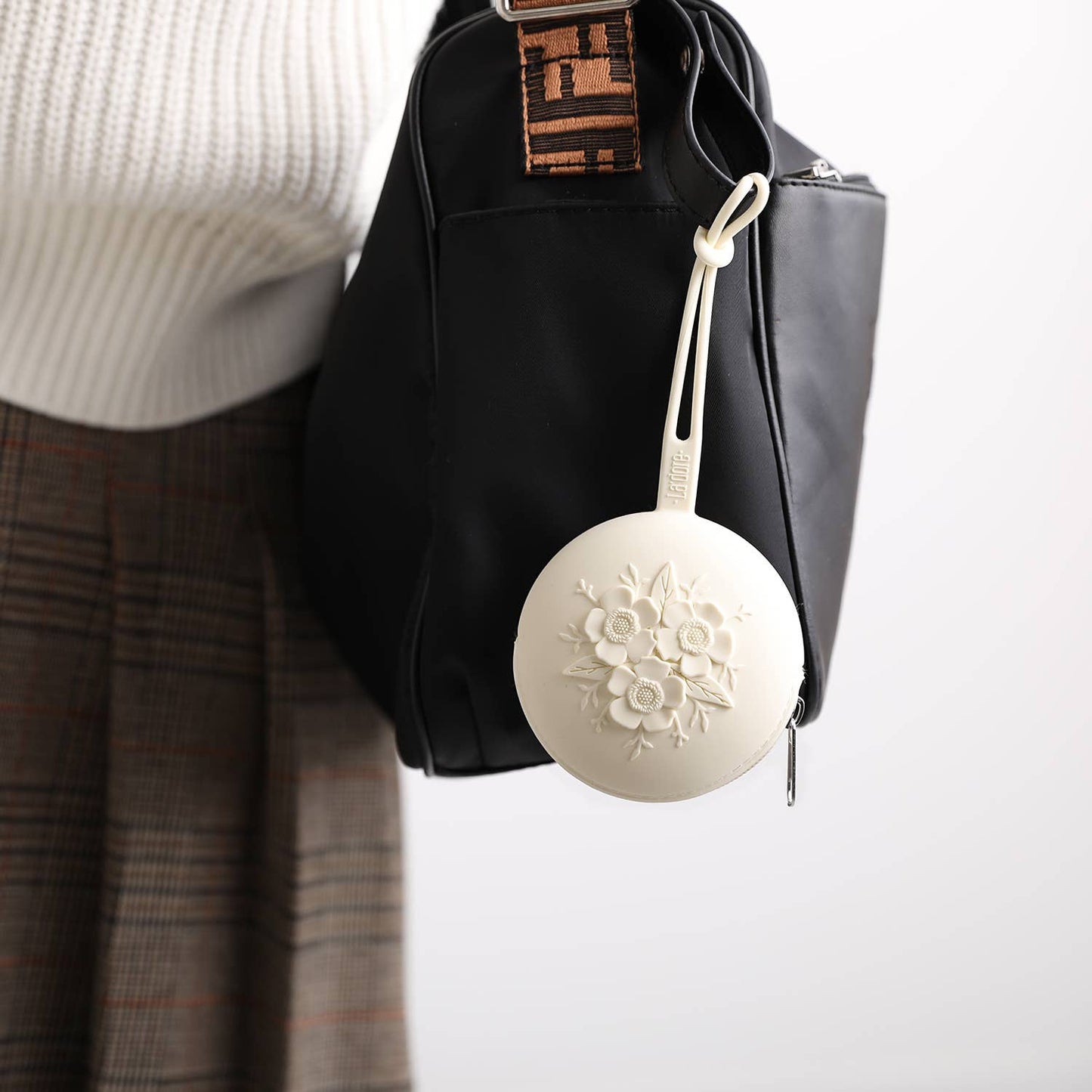 Case Holder